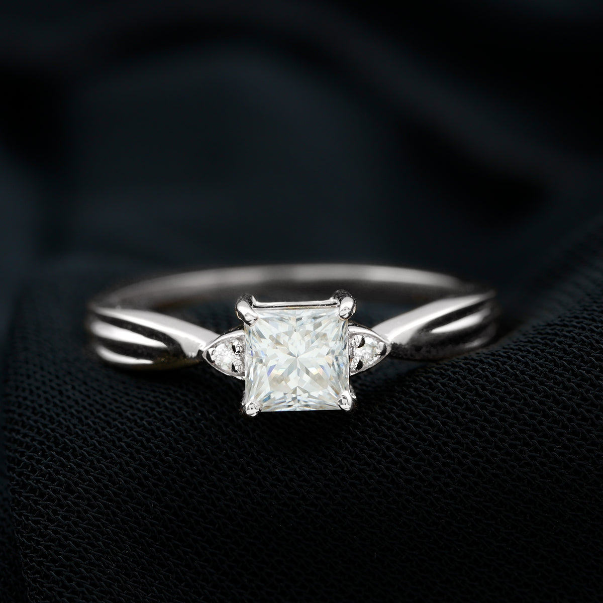 14K White Gold Princess Cut Moissanite Solitaire Ring L52842
