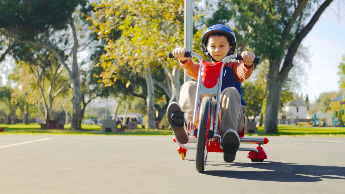 Red Sparking Trike T6622