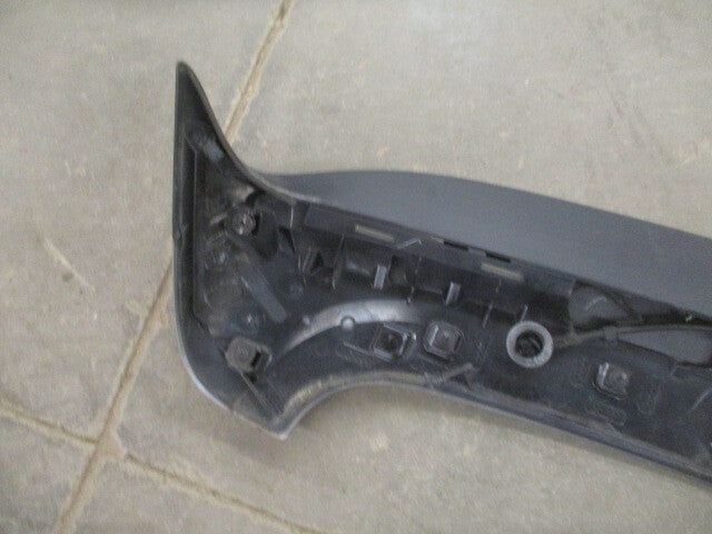 Pre-Owned Jeep Cherokee Rear Spoiler Wing with Brake Light Lamp D951