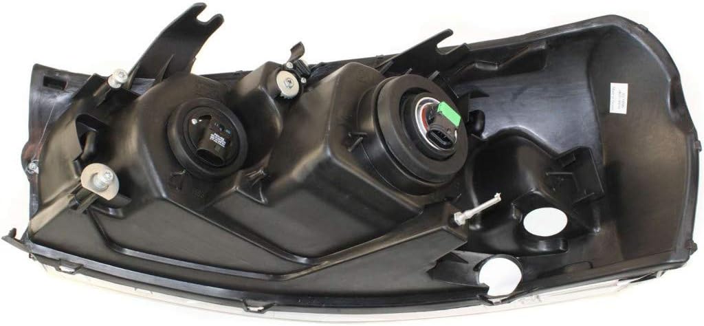 Saturn L300 Headlight 2004 2005 Pair Driver and Passenger Side M5476