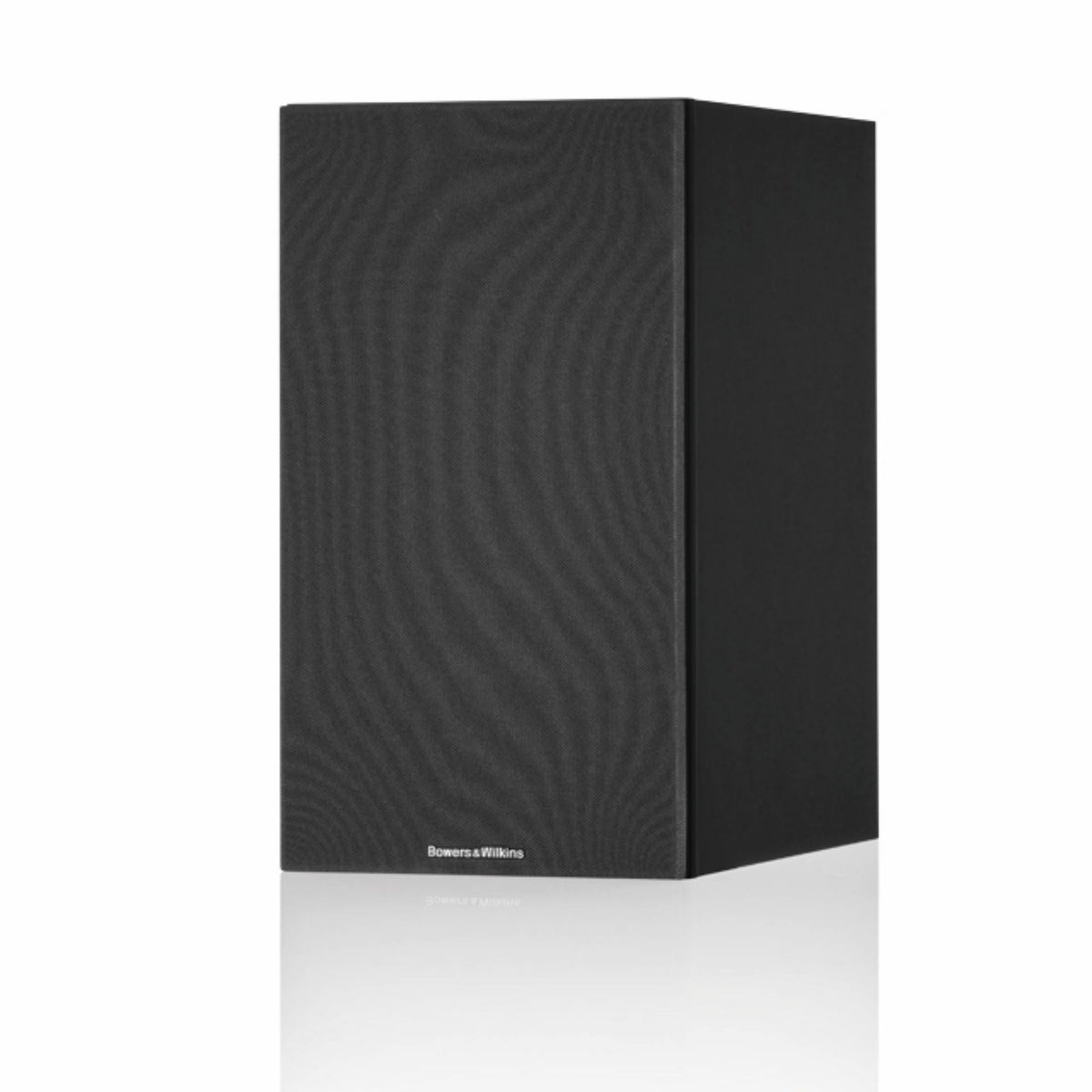 606 S2 Black Bookshelf Speakers H565
