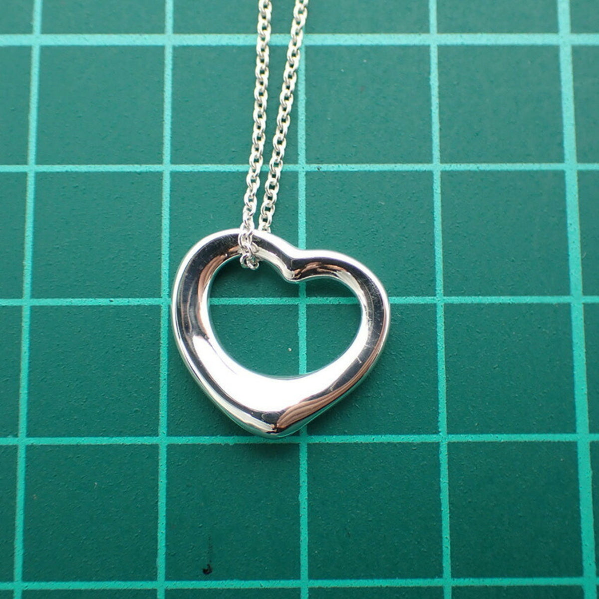 925 Open Heart Pendant Necklace Y98224