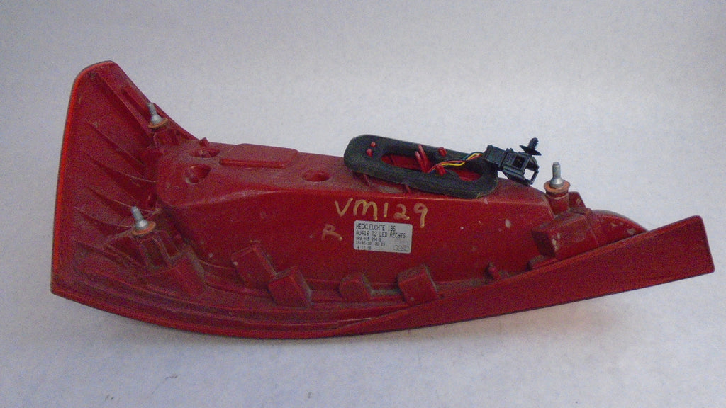 Passenger Side Tail Light for Audi Q5 N63920
