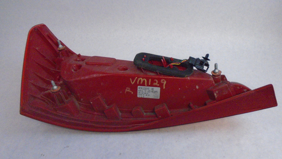 Passenger Side Tail Light for Audi Q5 N63920