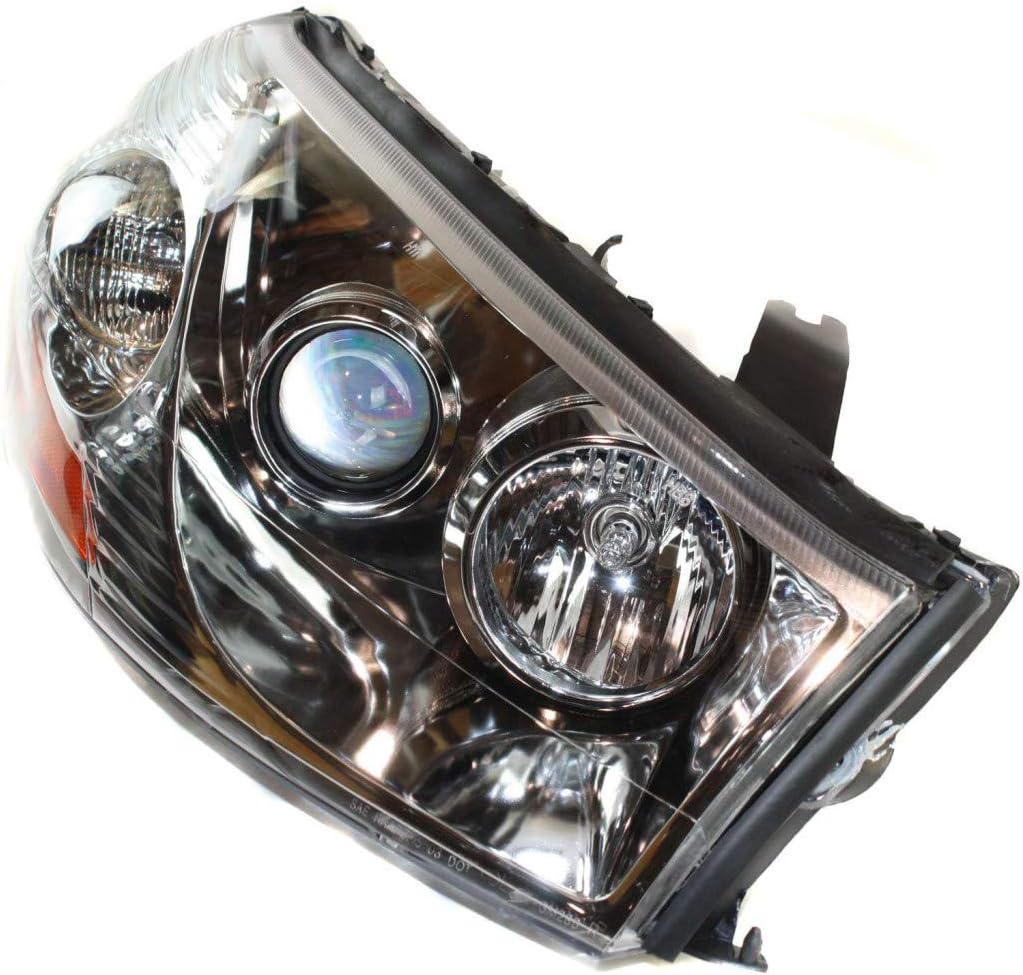 Saturn L300 Headlight 2004 2005 Pair Driver and Passenger Side M5476