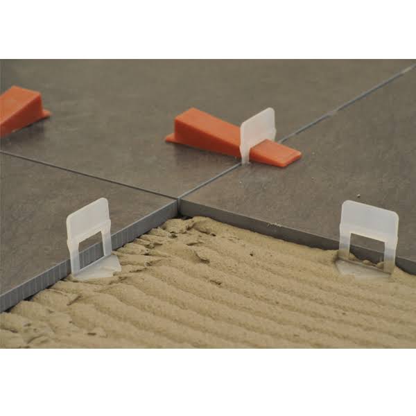 2000 Piece Leveling System Clips V659633