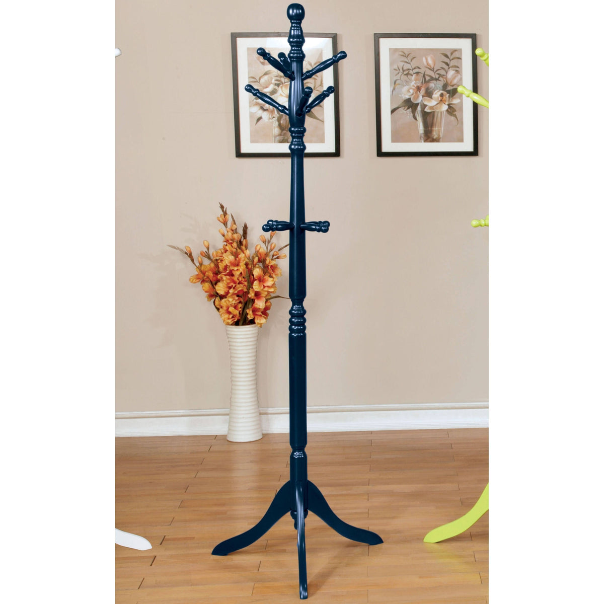 White Coat Rack T376611