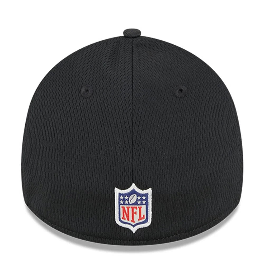 Black Atlanta Falcons 39THIRTY Flex Fit Hat V710586