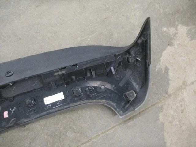 Pre-Owned Jeep Cherokee Rear Spoiler Wing with Brake Light Lamp D951