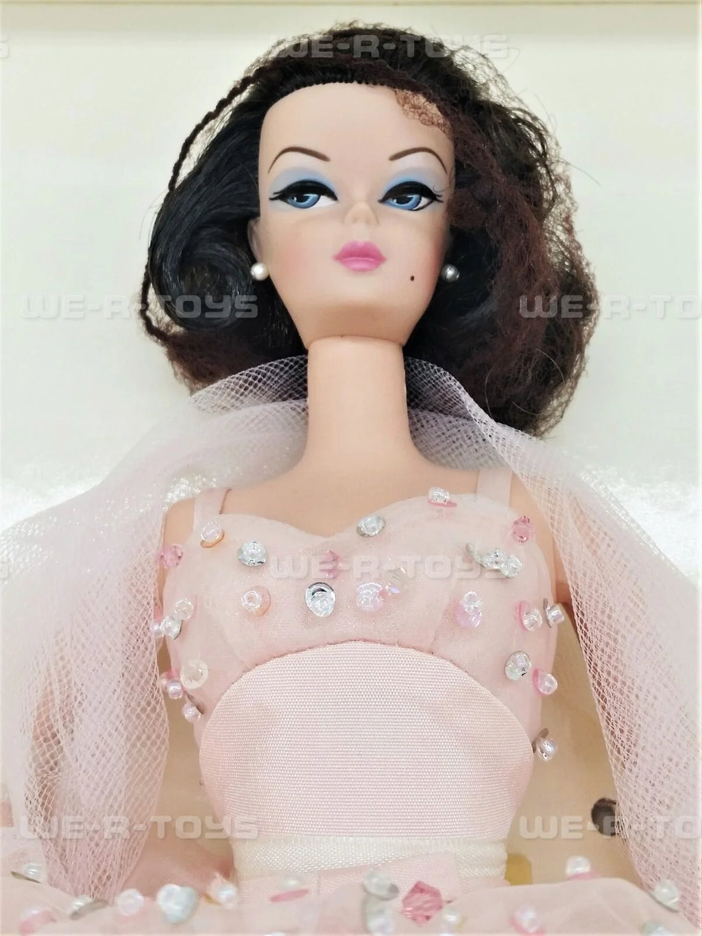 Genuine Silkstone Doll T9072