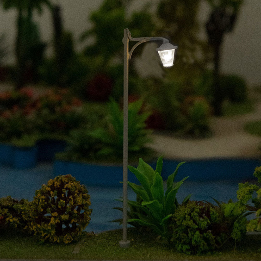 Vintage Metal Garden Lights Dollhouse Decor F19895