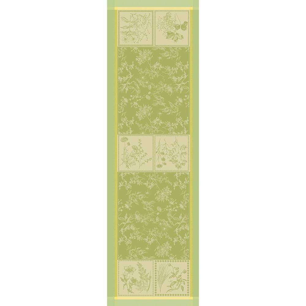 Green Sweet Prairie Table Runner R9402