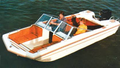 Tri-Hull Outboard 19&5x22 to 20&4x22 Max 96x22 Beam E272