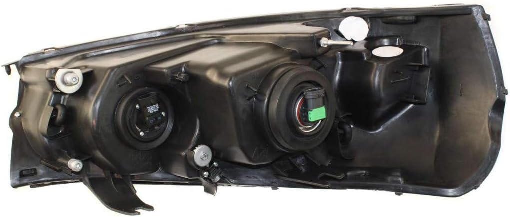 Saturn L300 Headlight 2004 2005 Pair Driver and Passenger Side M5476