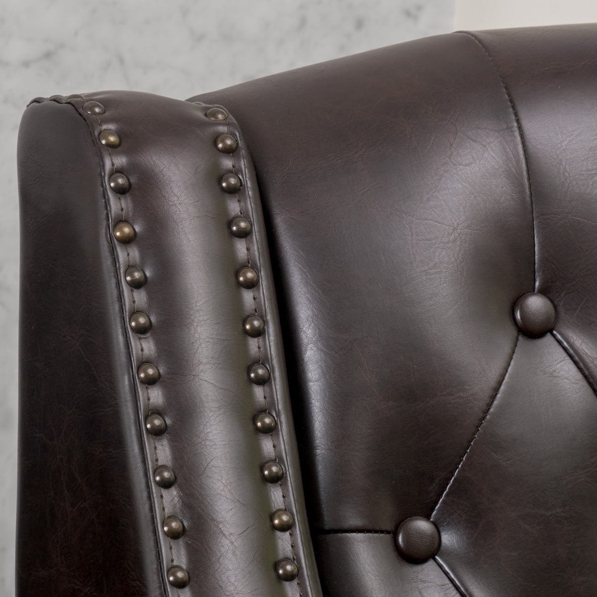 Brown Bonded Leather Club Chair X2358