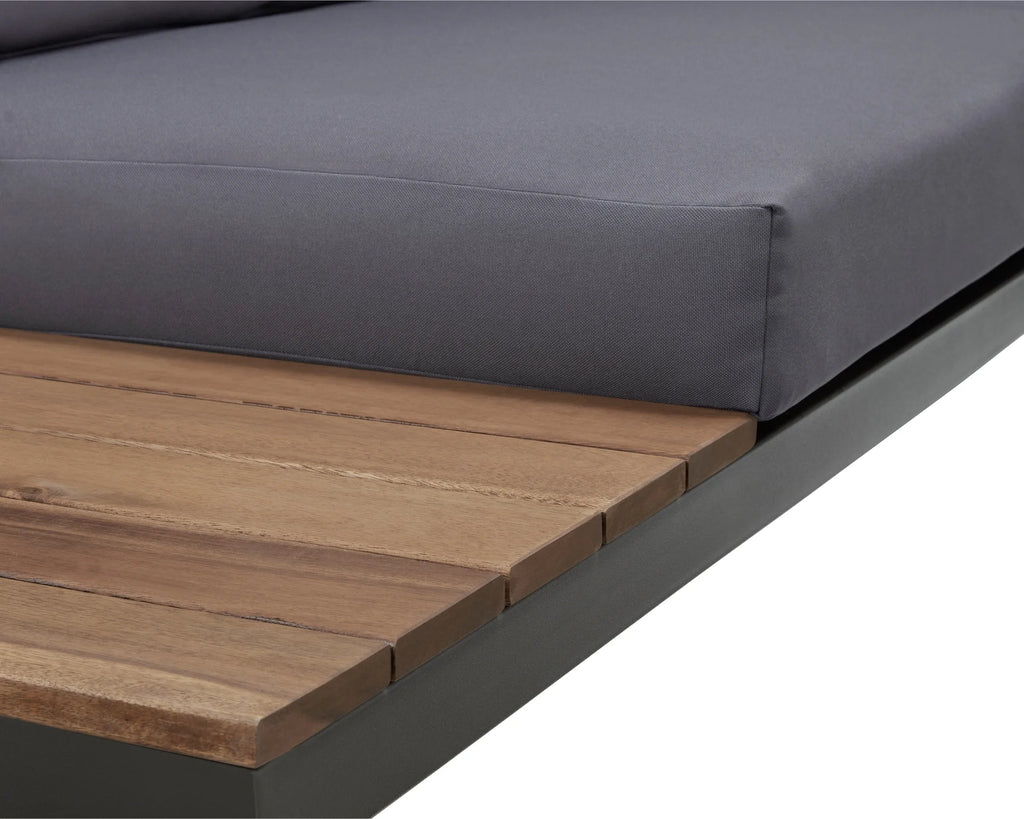 Outdoor Sectional in Brown/Dark Blue R479036